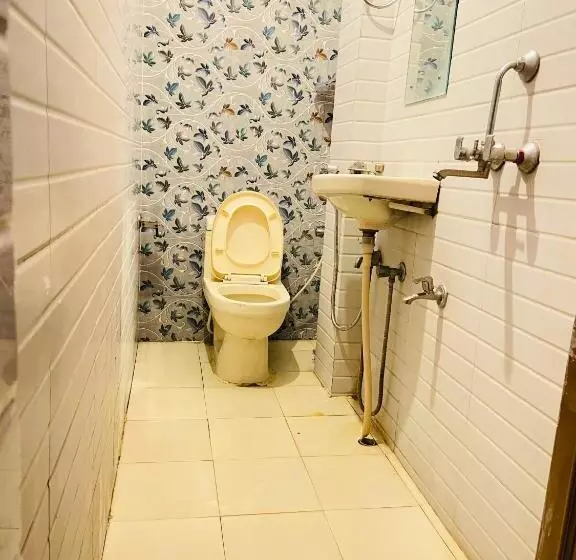 Chalo Eco Hostel