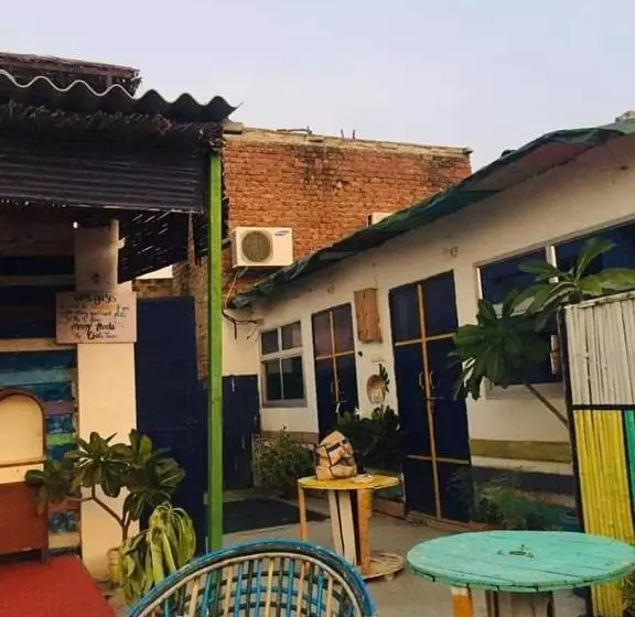Chalo Eco Hostel