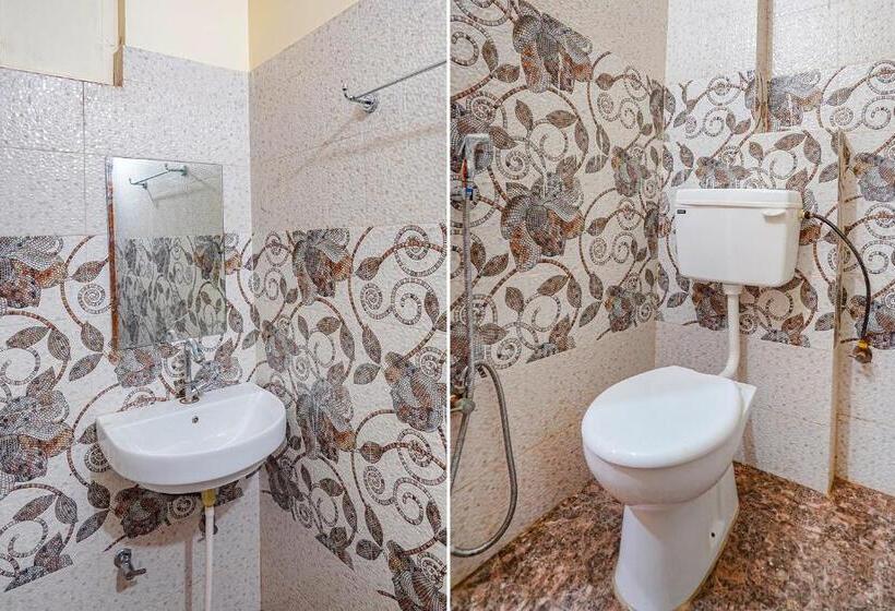 Fabhotel Rs Residency