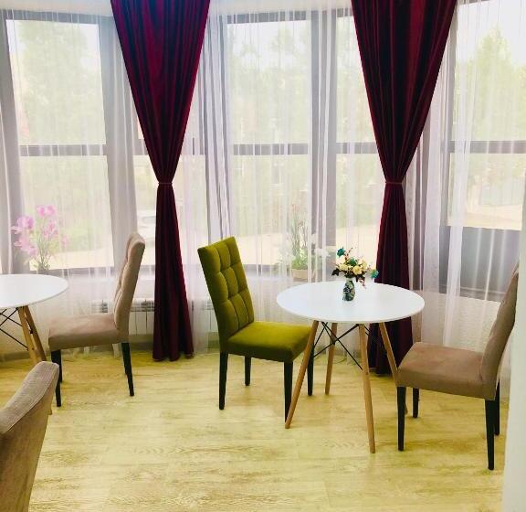 هتل Barhat аktobe