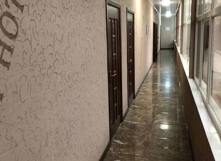 هتل Barhat аktobe