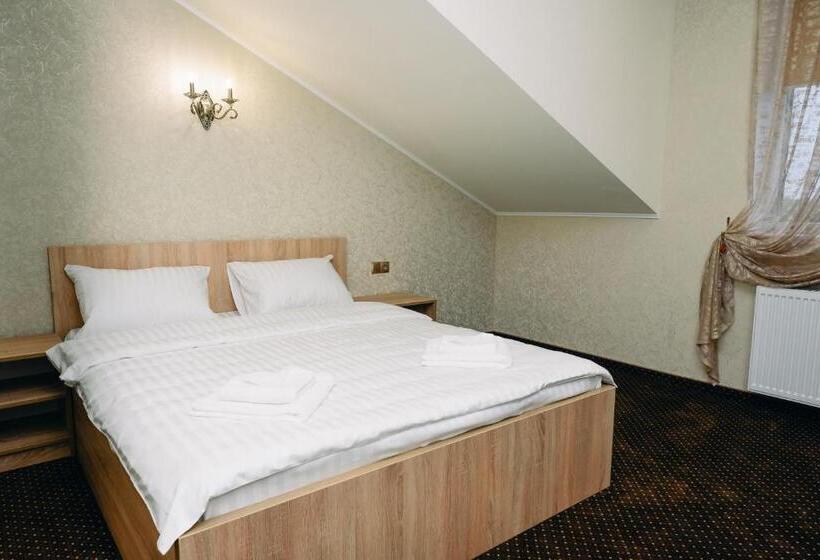 Hotel готель Hunter