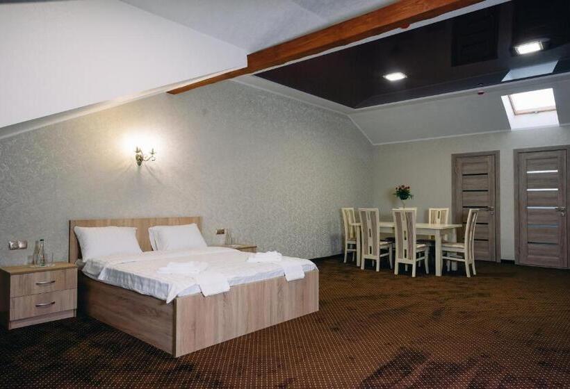 Hotel готель Hunter