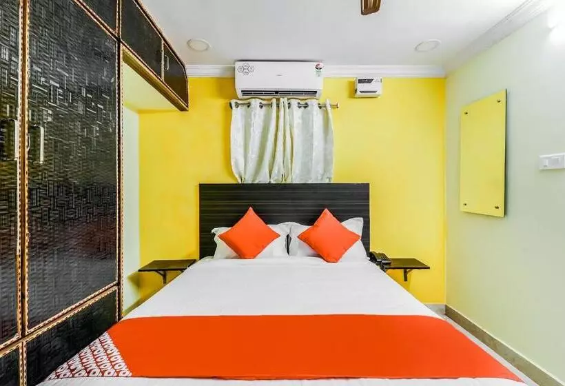 هتل Oyo Pramukh Heights