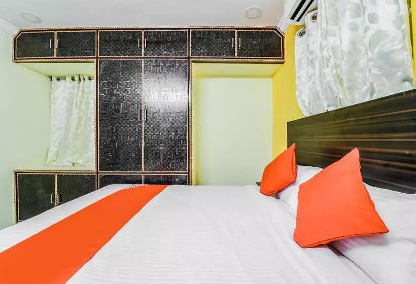 هتل Oyo Pramukh Heights