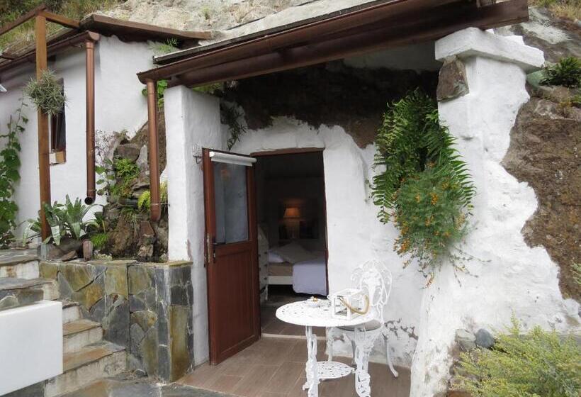 La Cueva De ángel B&b