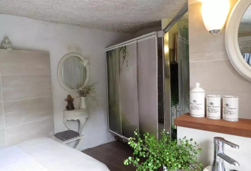 La Cueva De ángel B&b