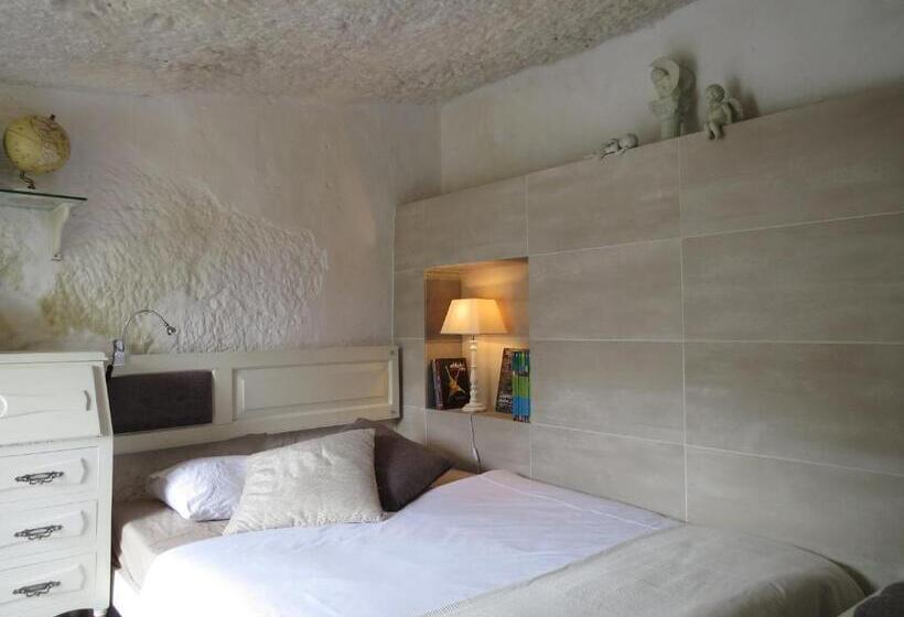 La Cueva De ángel B&b