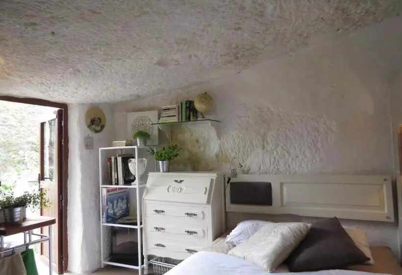 La Cueva De ángel B&b
