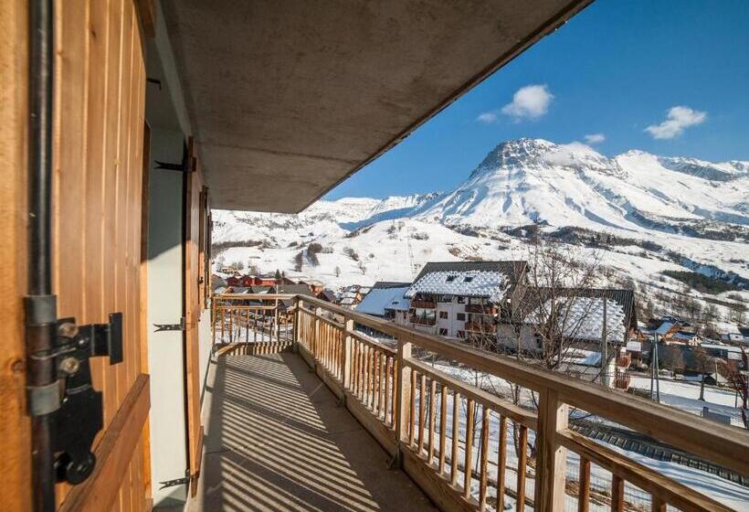 Noemys Chalets Du Hameau Des Aiguilles
