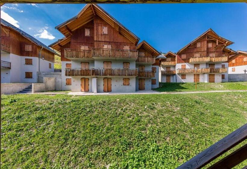 Noemys Chalets Du Hameau Des Aiguilles