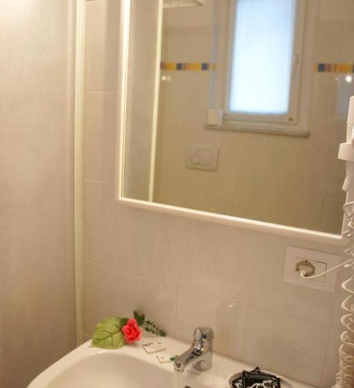 פנסיון Camere Delfini