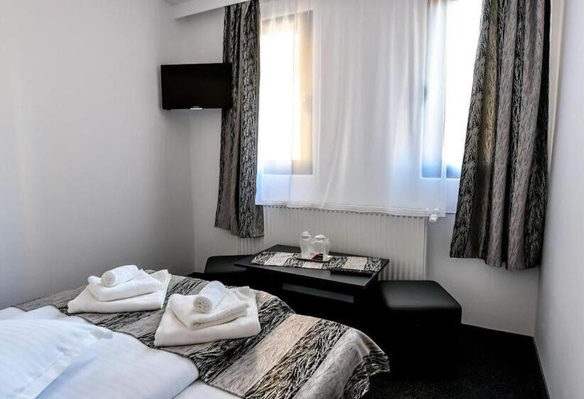 پانسیون Casa Mara