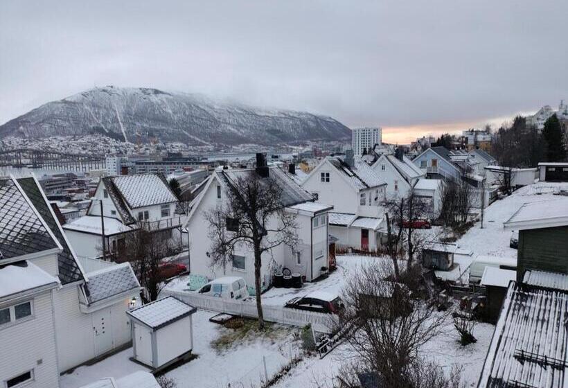 펜션 Central Apartament