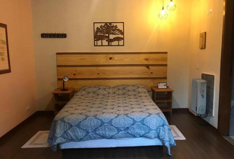 Pension Chalés Toca Dos Esquilos