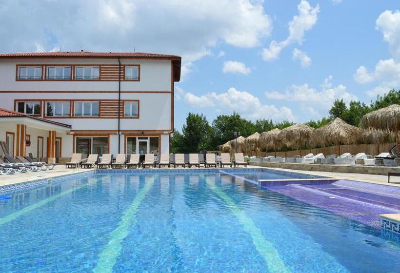 פנסיון Eco Complex Miramar