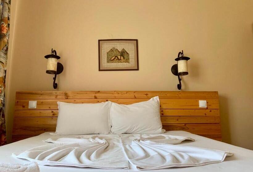 פנסיון Eco Complex Miramar