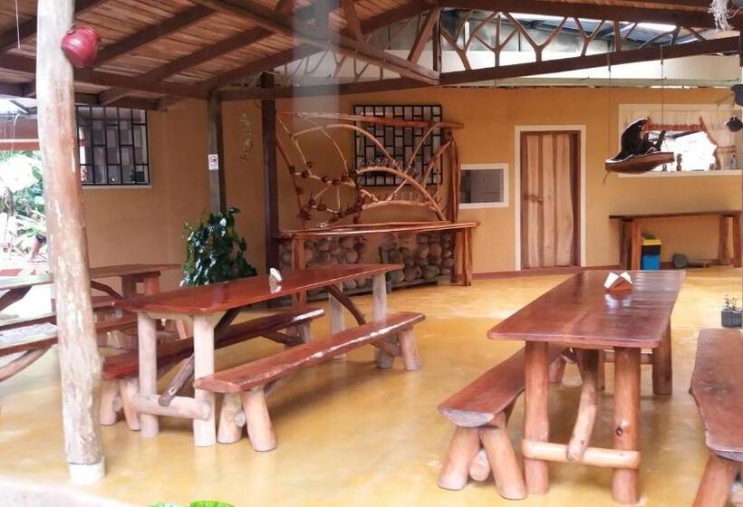 פנסיון El Chontal