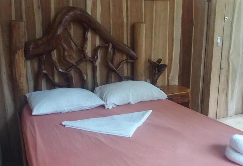 פנסיון El Chontal