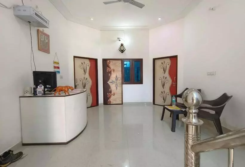 ペンション Fort View Guest House   Sariska