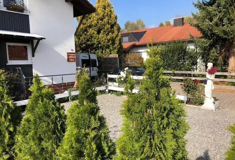 Majatalo Gästehaus Isler