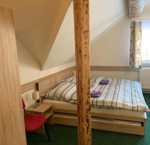 Panzió Penzion U Orla