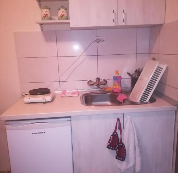 Panzió Stefani Apartments