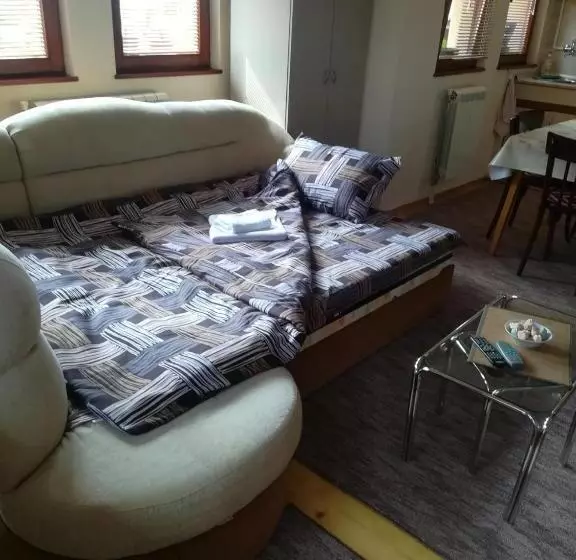 پانسیون Stefani Apartments