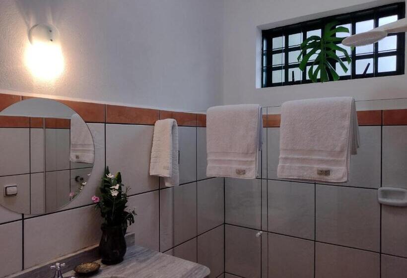 بنسيون Suítes Brotas City