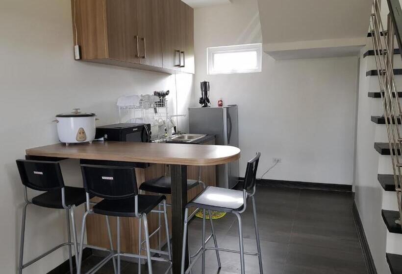 Pensionat Tagaytay Guest House