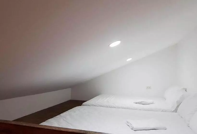 ペンション Tagaytay Guest House