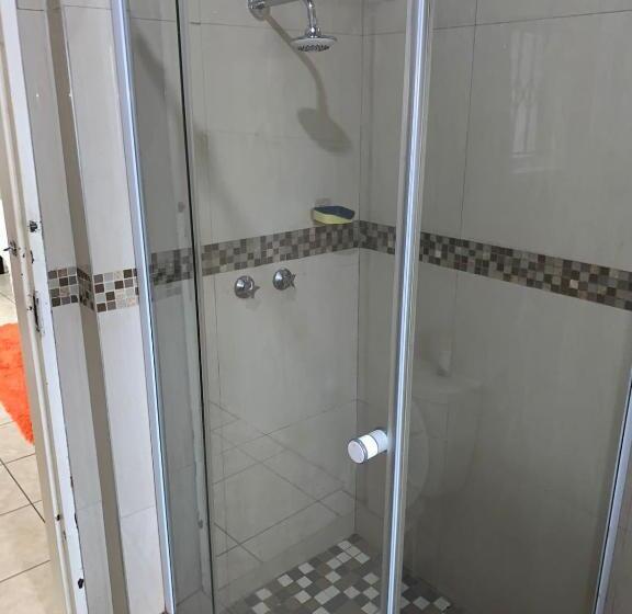 منتجع Edladleni Holiday Accomodation