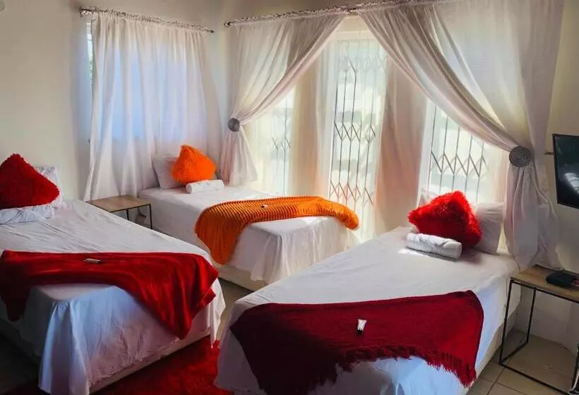 Lomakeskus Edladleni Holiday Accomodation