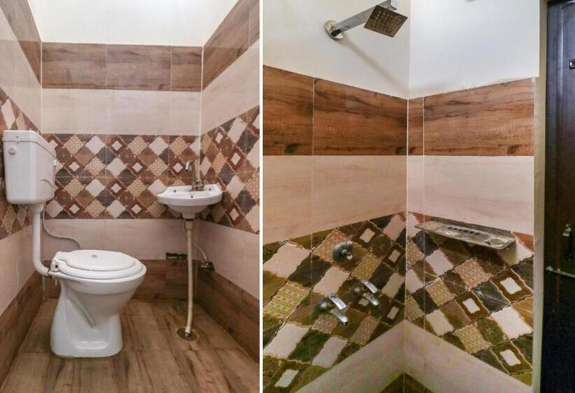 Spot On 66973 Hotel Chandigarh Highway