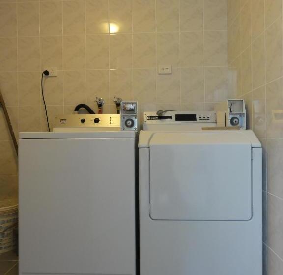 ユースホステル Perth 178 Backpackers