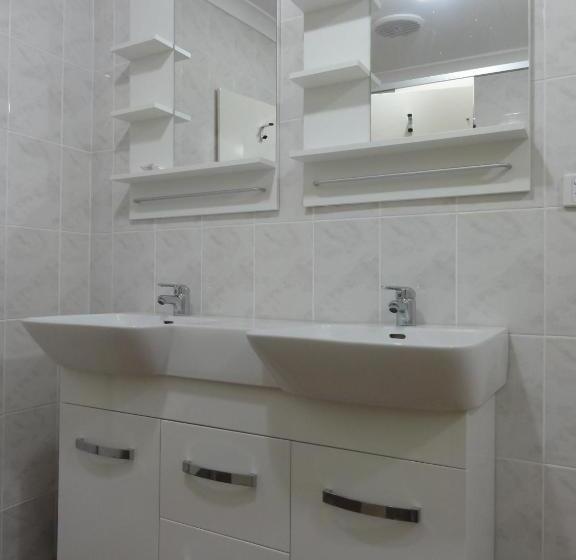 ユースホステル Perth 178 Backpackers