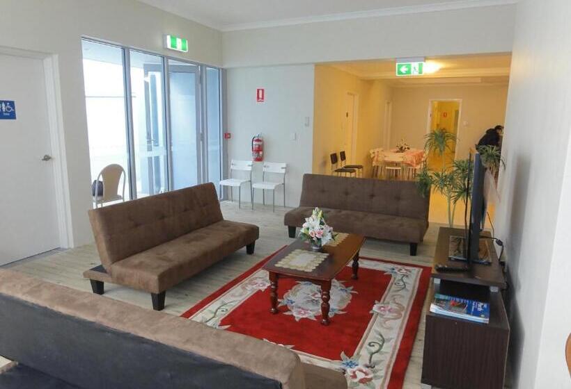 ユースホステル Perth 178 Backpackers