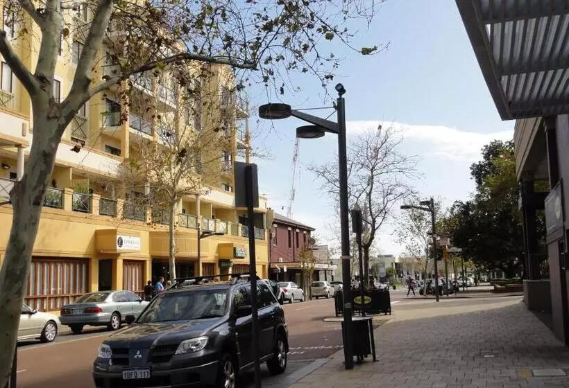 ユースホステル Perth 178 Backpackers