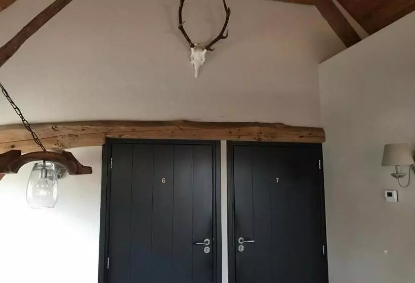 Aamiaismajoitus (B&B) Boerensuite, Heerlijk Verblijf In Het Karschop