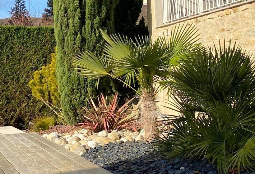 민박 Chambre De La Varandaine