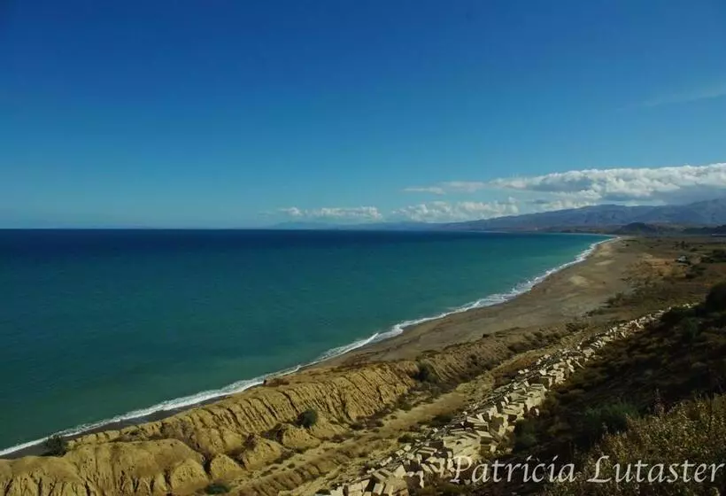 Aamiaismajoitus (B&B) Issablanca