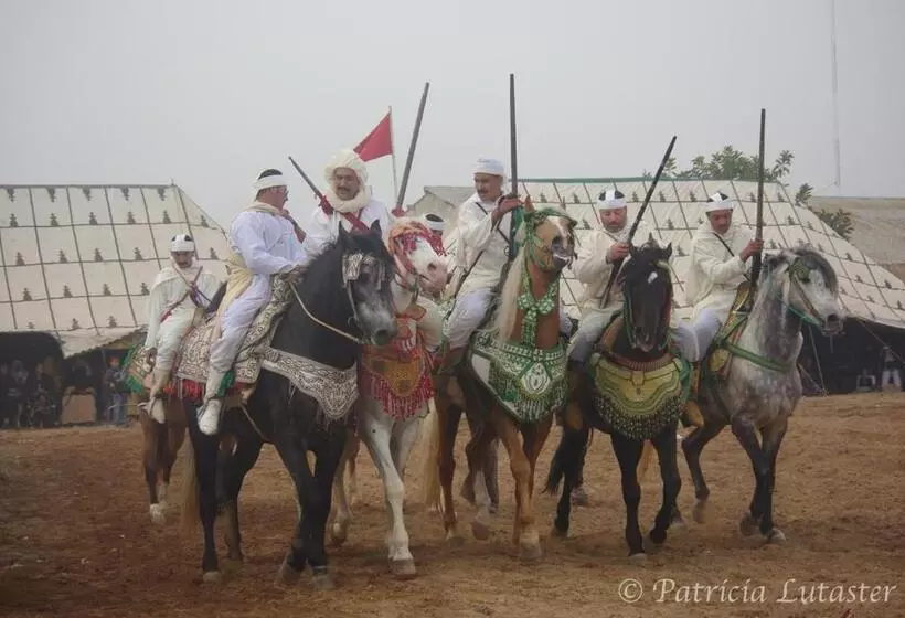 Aamiaismajoitus (B&B) Issablanca