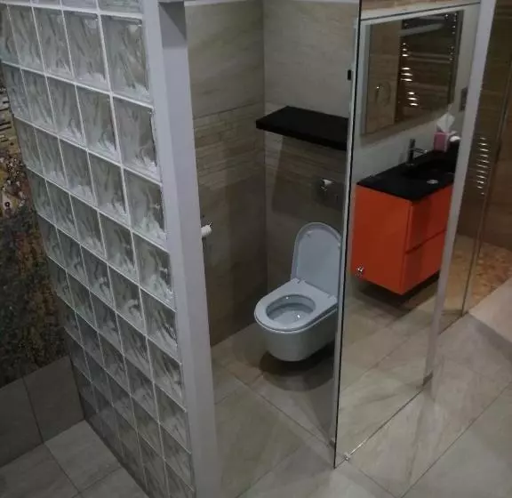 Aamiaismajoitus (B&B) Domaine La Baronne