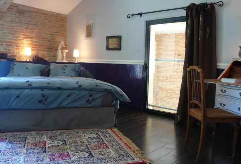 Aamiaismajoitus (B&B) Domaine La Baronne