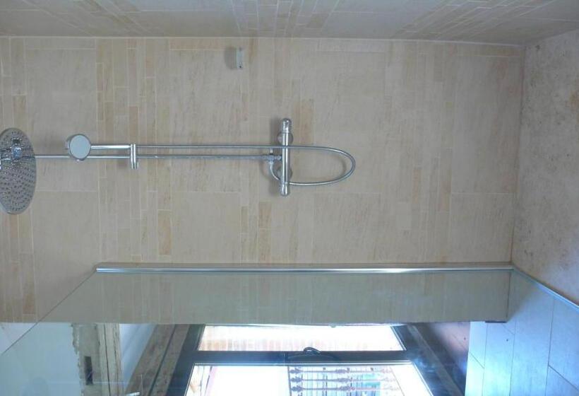 住宿加早餐  Domaine La Baronne