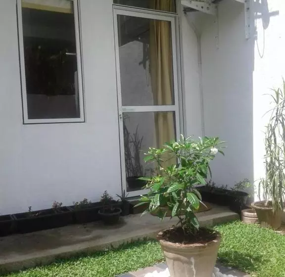 ベッドアンドブレックファースト Mini S Residence