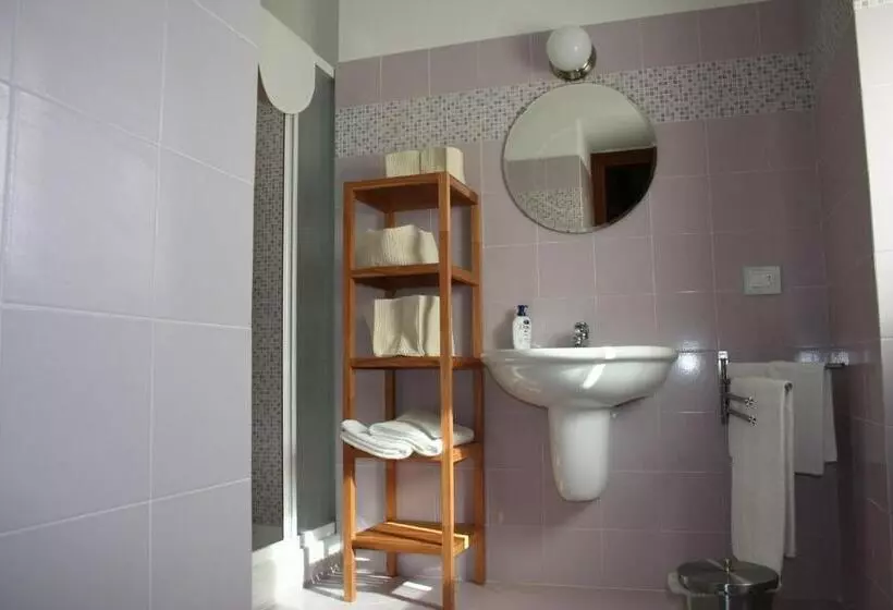 Aamiaismajoitus (B&B) Via Fantoni 4