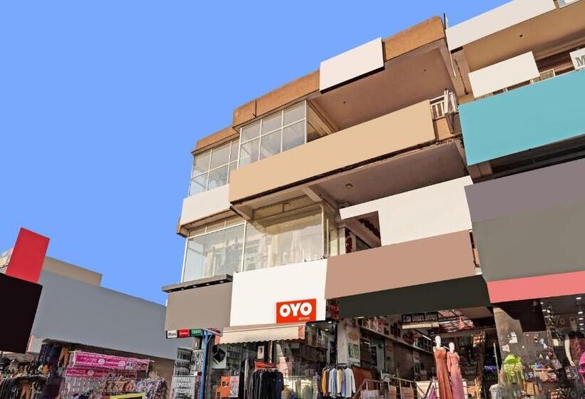 Flagship S R Hotel Near Pvr Ansal Plaza Greater Noida