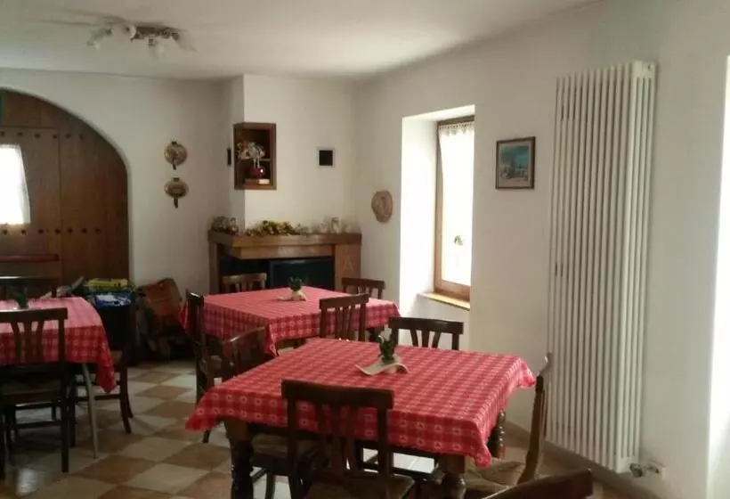 ホテル Agritur Ca  Scudiera