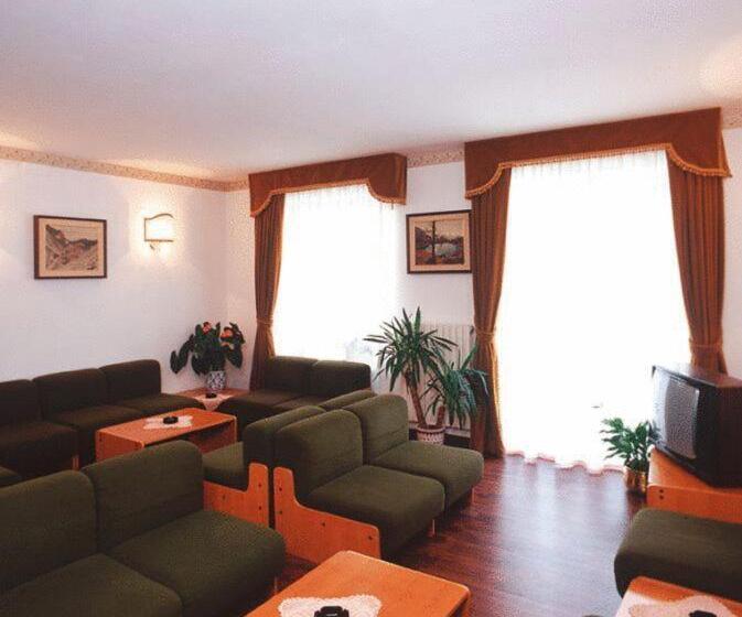 Hotel Albergo Scarpone